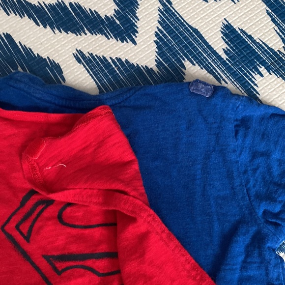 Gap Kids size 3T Superman shirt with detachable cape - Picture 4 of 4